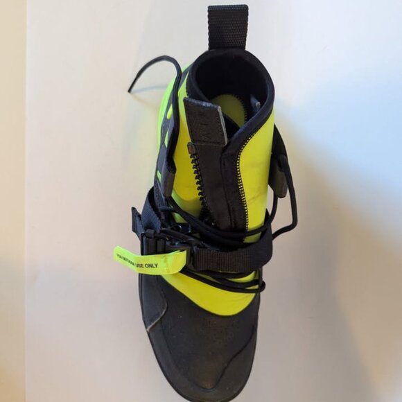 Men's Nike Air Force 270 Utility Volt Size 11 - Picture 4 of 6